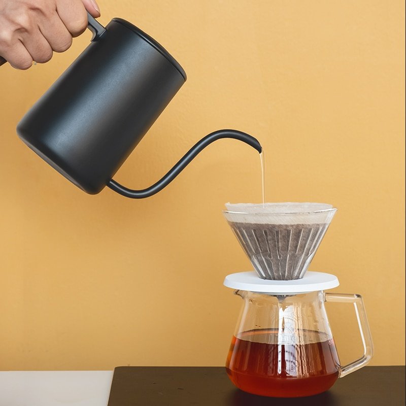 Bouilloire Timemore pour Café Filtre